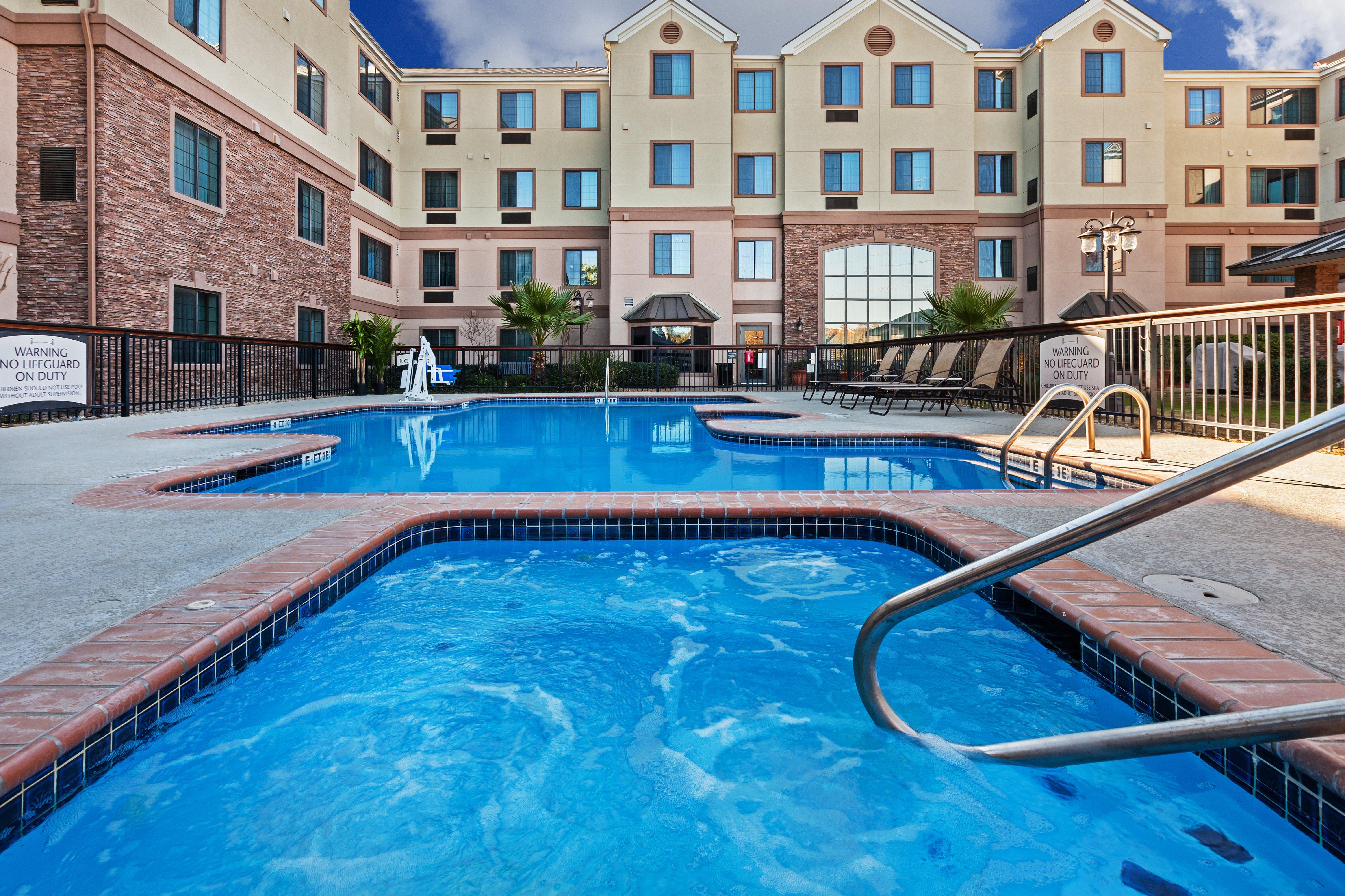 Staybridge Suites San Antonio Nw Near Six Flags Fiesta, An Ihg Hotel 외부 사진