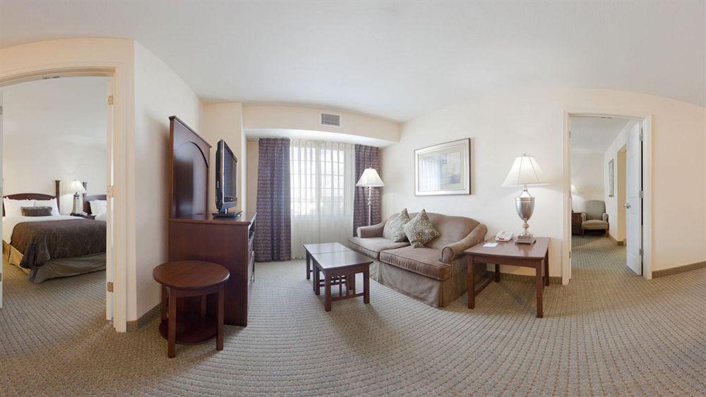 Staybridge Suites San Antonio Nw Near Six Flags Fiesta, An Ihg Hotel 외부 사진