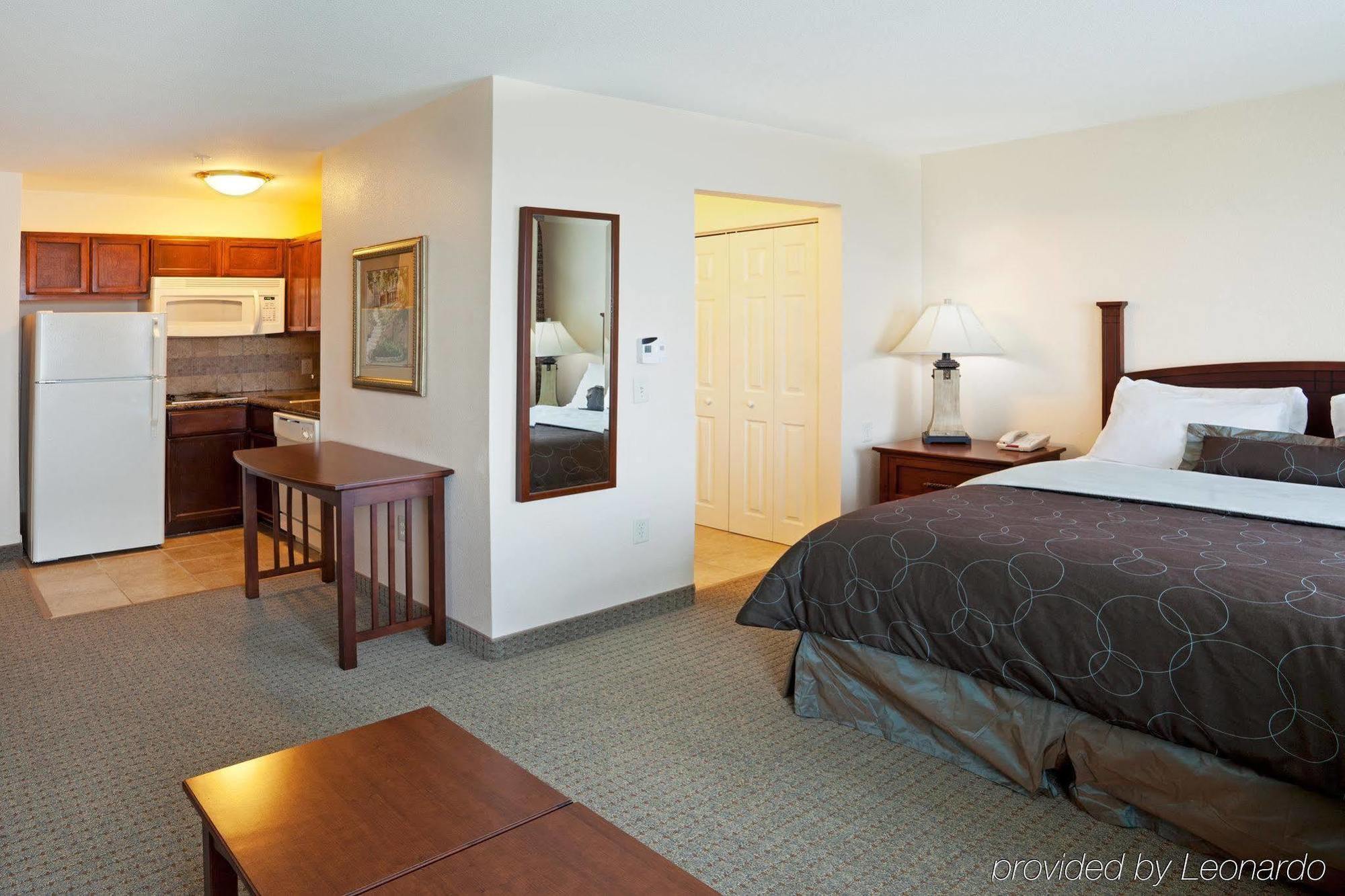 Staybridge Suites San Antonio Nw Near Six Flags Fiesta, An Ihg Hotel 객실 사진
